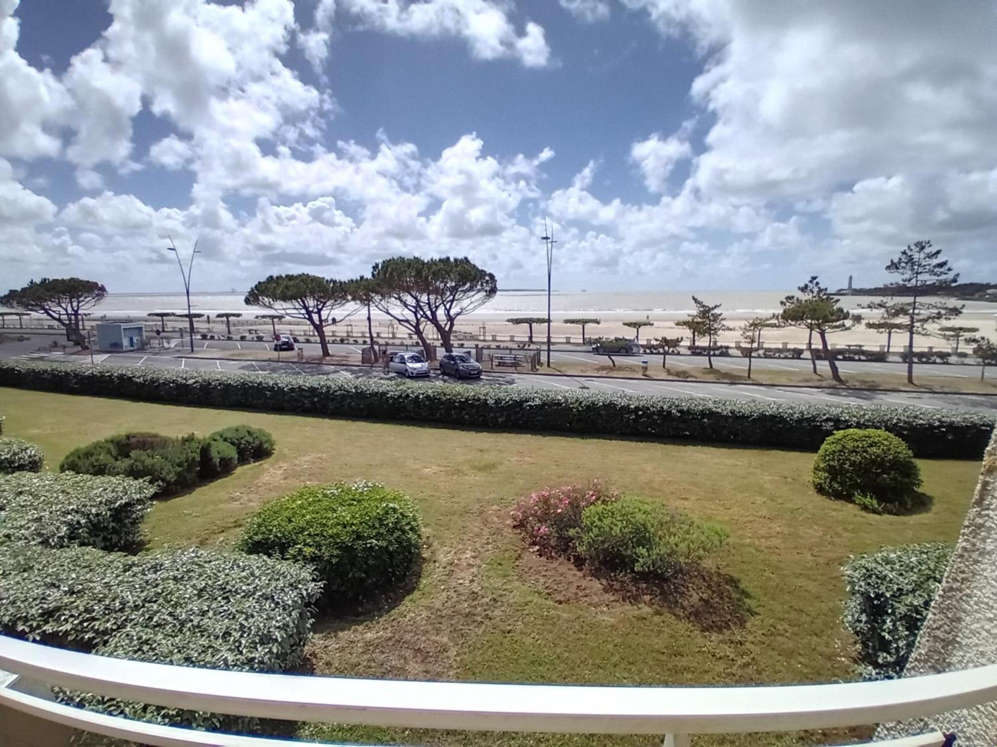 Saint Georges De Didonne - Appartement Face A La Plage - Etoile De Mer Eksteriør billede
